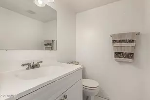 1320 E Bethany Home Rd, Phoenix, AZ 85014 - Photo 11