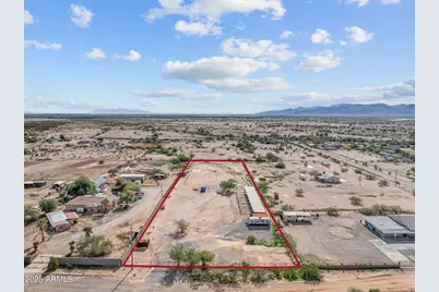 19019 W Roadrunner Road #-, Wittmann, AZ 85361 - Photo 9