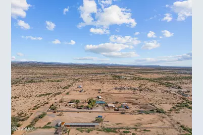 19019 W Roadrunner Road #-, Wittmann, AZ 85361 - Photo 11