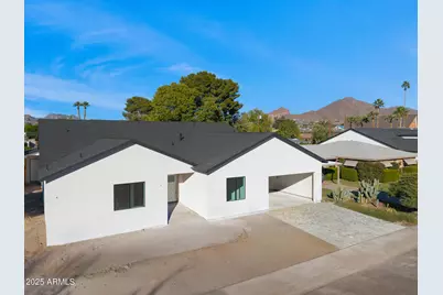 3808 E Piccadilly Road, Phoenix, AZ 85018 - Photo 1