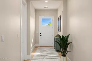 3002 N 53rd Pl, Phoenix, AZ 85018 - Photo 3