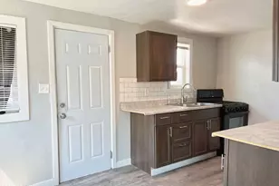 1125 E Devonshire Ave, Phoenix, AZ 85014 - Photo 3