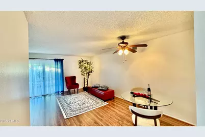 2404 W Rue De Lamour Avenue, Phoenix, AZ 85029 - Photo 9