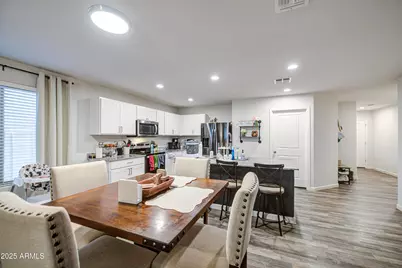 823 S Silvercreek Court, Casa Grande, AZ 85122 - Photo 17