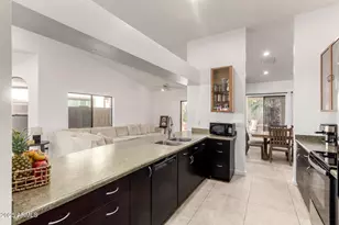 13613 S 37th St, Phoenix, AZ 85044 - Photo 17