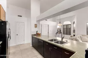 13613 S 37th St, Phoenix, AZ 85044 - Photo 9