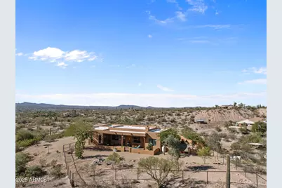 525 Stonehedge Ranch Road, Wickenburg, AZ 85390 - Photo 35