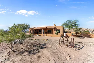 525 Stonehedge Ranch Road, Wickenburg, AZ 85390 - Photo 1