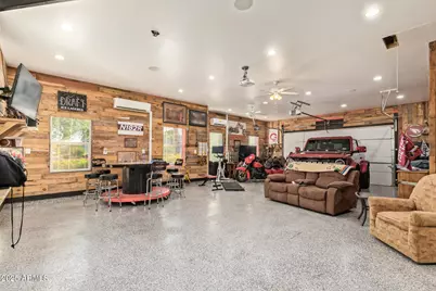 19528 W Georgia Avenue, Litchfield Park, AZ 85340 - Photo 5