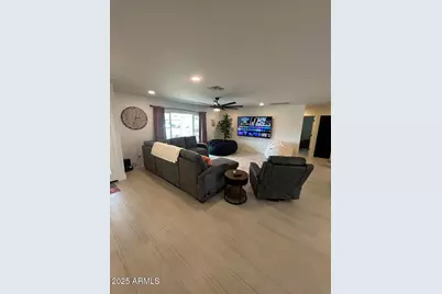 8719 E Columbus Avenue, Scottsdale, AZ 85251 - Photo 5