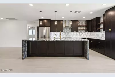 8719 E Columbus Avenue, Scottsdale, AZ 85251 - Photo 9