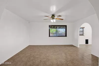 17634 N 18th Drive, Phoenix, AZ 85023 - Photo 11