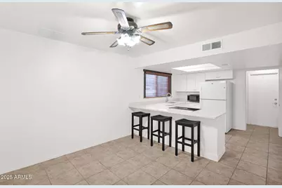 17634 N 18th Drive, Phoenix, AZ 85023 - Photo 3