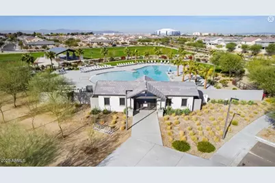 8731 W Denton Lane, Glendale, AZ 85305 - Photo 17