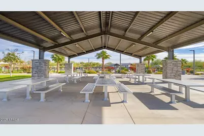 8731 W Denton Lane, Glendale, AZ 85305 - Photo 9