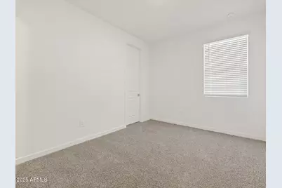 8460 W Saratoga Way, Florence, AZ 85132 - Photo 3