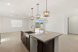 8460 W Saratoga Way, Florence, AZ 85132 - Photo 43