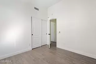 4540 E Dry Creek Rd, Phoenix, AZ 85044 - Photo 23