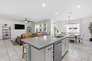 1592 E Luna Blanca Way, San Tan Valley, AZ 85140 - Photo 9