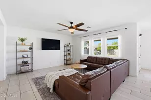 1592 E Luna Blanca Way, San Tan Valley, AZ 85140 - Photo 5