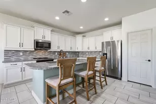 1592 E Luna Blanca Way, San Tan Valley, AZ 85140 - Photo 7