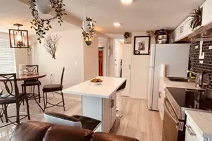 17601 North 22nd St, Phoenix, AZ 85022 - Photo 9