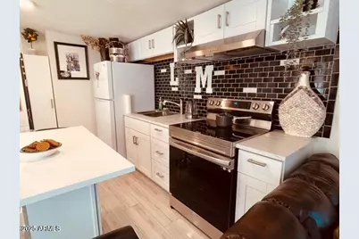 17601 N 22nd Street, Phoenix, AZ 85022 - Photo 3