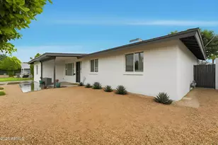 8141 E Palm Ln, Scottsdale, AZ 85257 - Photo 3