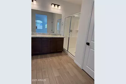 10270 W Indianola Avenue, Avondale, AZ 85392 - Photo 9