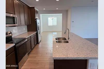 10270 W Indianola Avenue, Avondale, AZ 85392 - Photo 5