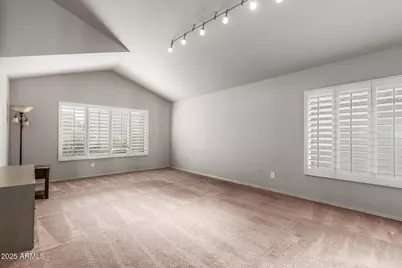 3940 W Park View Lane, Glendale, AZ 85310 - Photo 5