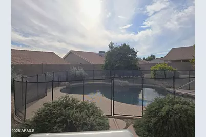 3815 W Charlotte Drive, Glendale, AZ 85310 - Photo 5