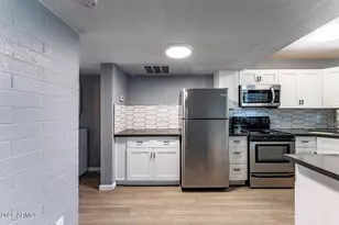 2014 W Berridge Ln, Phoenix, AZ 85015 - Photo 21