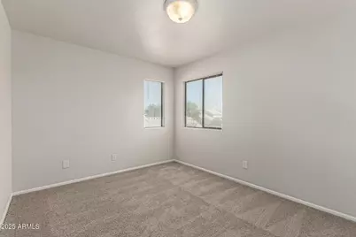 22216 N 21st Place, Phoenix, AZ 85024 - Photo 11