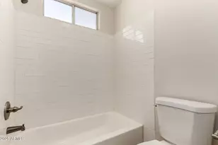 8214 W Papago St, Phoenix, AZ 85043 - Photo 17