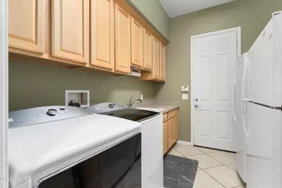 27268 W Wahalla Lane, Buckeye, AZ 85396 - Photo 31