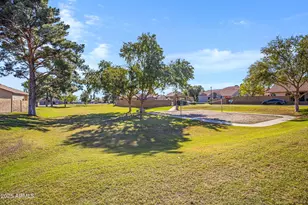 4423 E Amberwood Dr, Phoenix, AZ 85048 - Photo 35