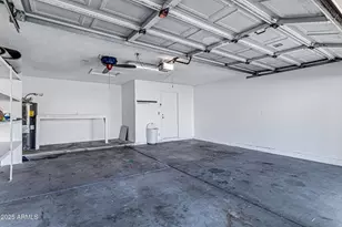 4423 E Amberwood Dr, Phoenix, AZ 85048 - Photo 33