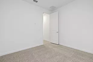 17782 W Odeum Ln, Goodyear, AZ 85338 - Photo 7