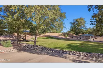 1467 E Boston Street, Chandler, AZ 85225 - Photo 27