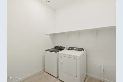 17776 W Odeum Lane, Goodyear, AZ 85338 - Photo 29