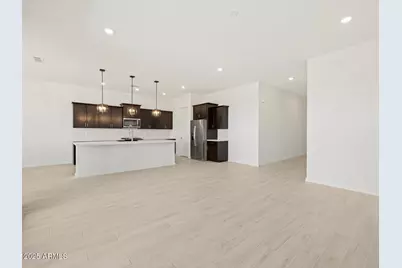 17776 W Odeum Lane, Goodyear, AZ 85338 - Photo 19