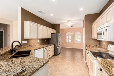 20693 N Glen Canyon Drive, Surprise, AZ 85387 - Photo 5