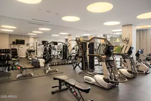 2211 E Camelback Rd, Phoenix, AZ 85016 - Photo 35