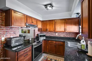 17827 N 9th Ave, Phoenix, AZ 85023 - Photo 11