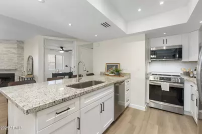 2935 N 68th Street #129, Scottsdale, AZ 85251 - Photo 11