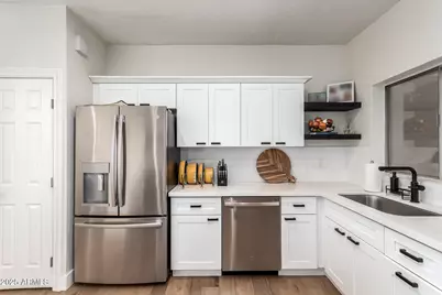 10897 N 78th Street, Scottsdale, AZ 85260 - Photo 15