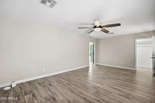 10923 W Meade Dr, Sun City, AZ 85351 - Photo 33