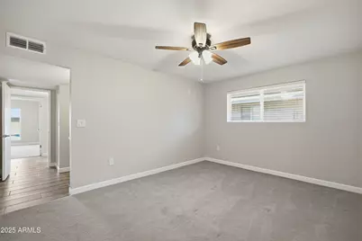 10923 W Meade Drive, Sun City, AZ 85351 - Photo 19