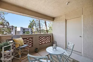 5104 N 32nd St, Phoenix, AZ 85018 - Photo 17